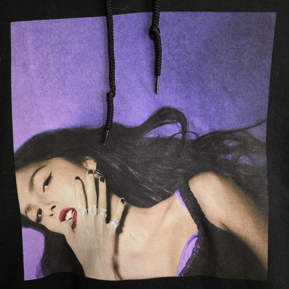 Olivia Rodrigo GUTS Hoodie Womens Small Black World Tour Pullover Spill Ur Guts - Picture 3 of 5